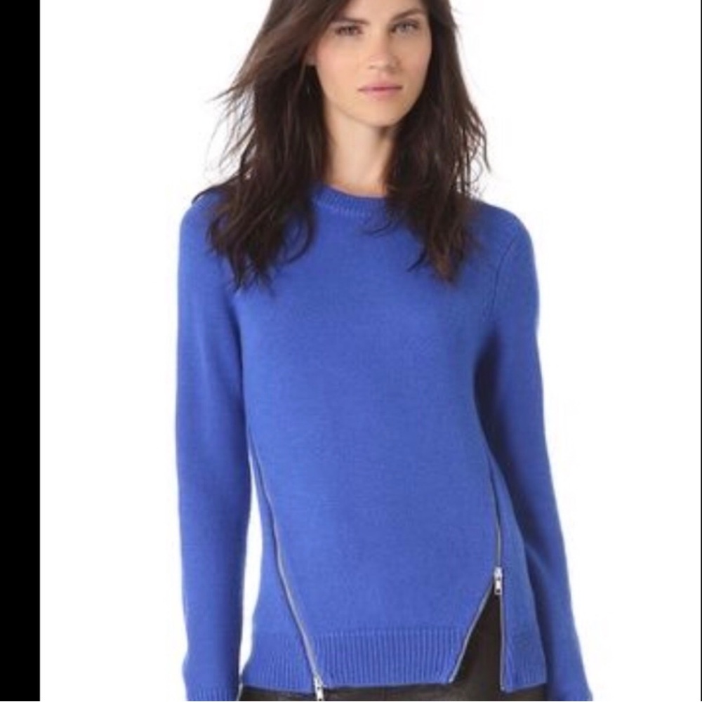 COPY - Cut 25 by Yigal Azrouel royal blue sweater size. Medium